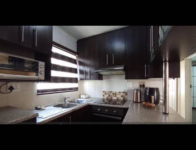 3 BEDROOM HOUSE FOR SALE IN WINDMILL PARK